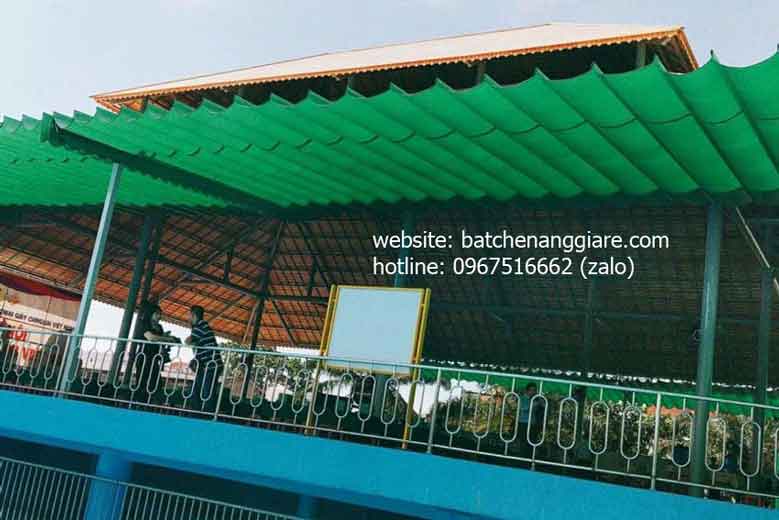 mái bạt xếp sân vườn